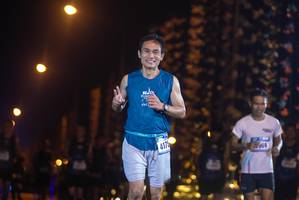 BIB: 417
                            <button type="button" onclick="openModal(18287376)" class="btn btn-primary btn-sm float-right btn-popup" data-toggle="modal" data-target=".modal-high-quality">
                        <i class="fas fa-shopping-cart"></i> Add to Cart
                    </button>
                                            <button type="button" onclick="isThisMe(18287376, true)" class="btn btn-success btn-sm float-right btn-popup btn-isme hidden" data-toggle="tooltip" data-placement="bottom" title="นี่คือรูปของคุณใช่ไหม คลิกที่นี่เพื่อเอาเข้าอัลบั้ม">
                        <i class="fas fa-plus"></i> Add to album
                    </button>
                    <button type="button" onclick="isThisMe(18287376, false)" class="btn btn-warning btn-sm float-right btn-popup btn-isnotme hidden">
                        <i class="fas fa-ban"></i> Remove from album
                    </button>